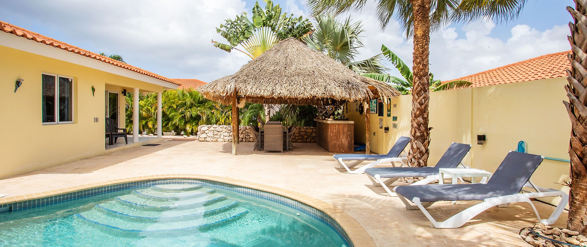 villa-veranosol-op-curacao-homepage-slider-3